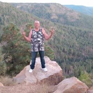 Meet your Posher, Donald